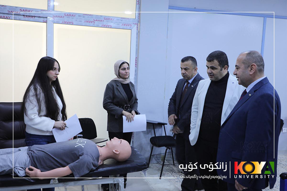 رئيس جامعة كوية يفتتح قاعات الامتحانات في كلية الطب العام